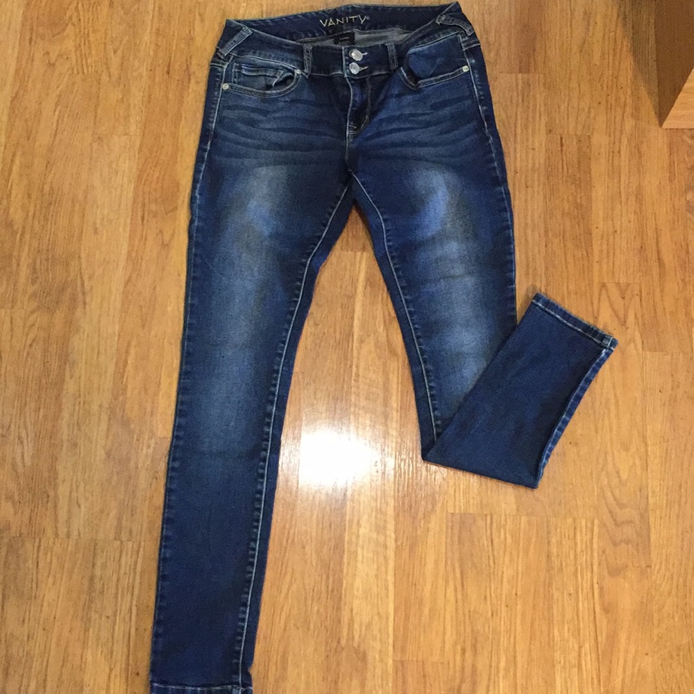 Vanity brand skinny low rise jeans